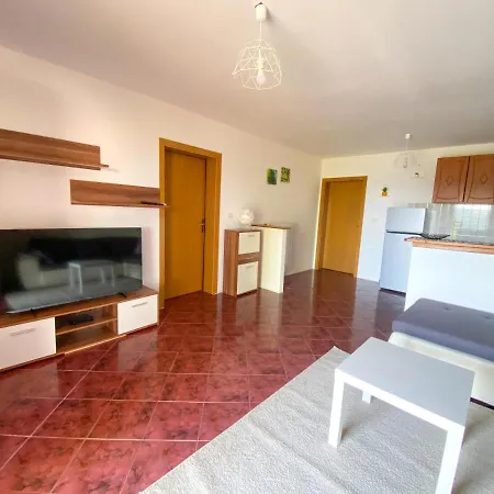 Moon Apartament *