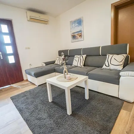 Apartament Moon Pobegi